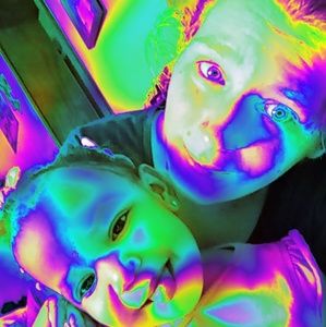 Meet your Posher, Constance